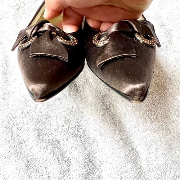 Vintage STUART WEITZMAN 90’s Brown silk satin pointed toe rhinestone heels 7.5 N - Picture 8 of 10